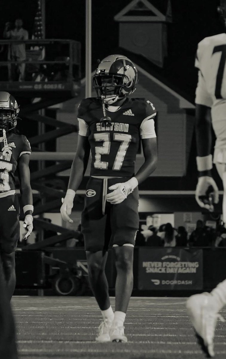 ᴋᴏʀᴇʏ ᴡᴏᴏᴅꜱ tweet media