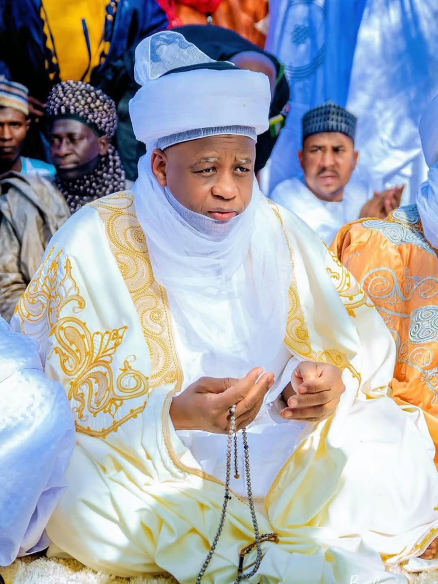 Gabo___001's tweet photo. BREAKING: Muhammad Sa'ad Abubakar, the Sultan of Sokoto, has announced that the Shawwal crescent moon was not sighted in Nigeria, and has therefore declared Friday, March 20, 2026, as the day for Eid al-Fitr. https://t.co/3bkS0aeA0W
