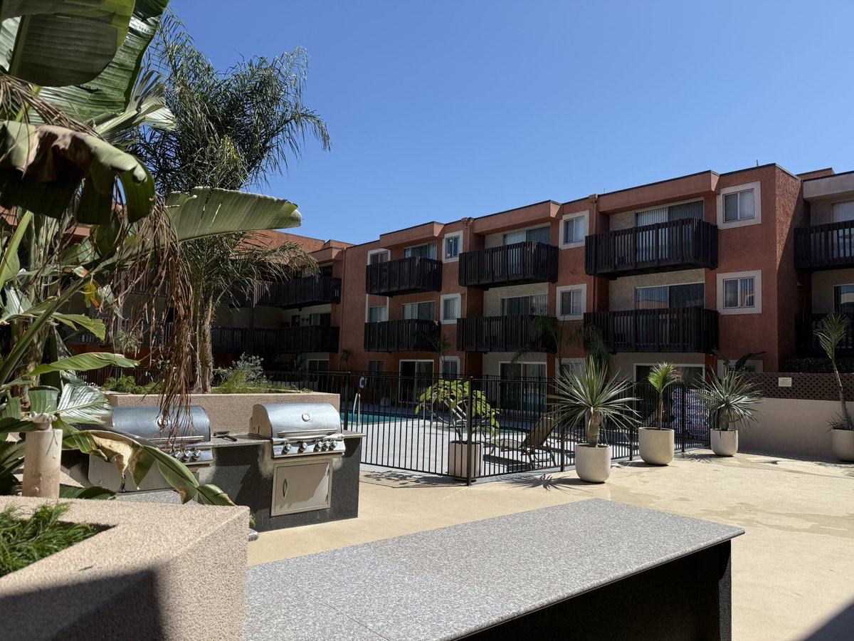 Danny Duckett$ tweet media