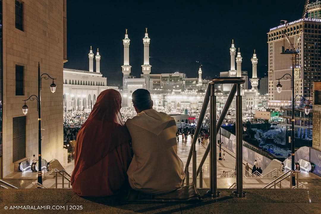 أَدِيب tweet media