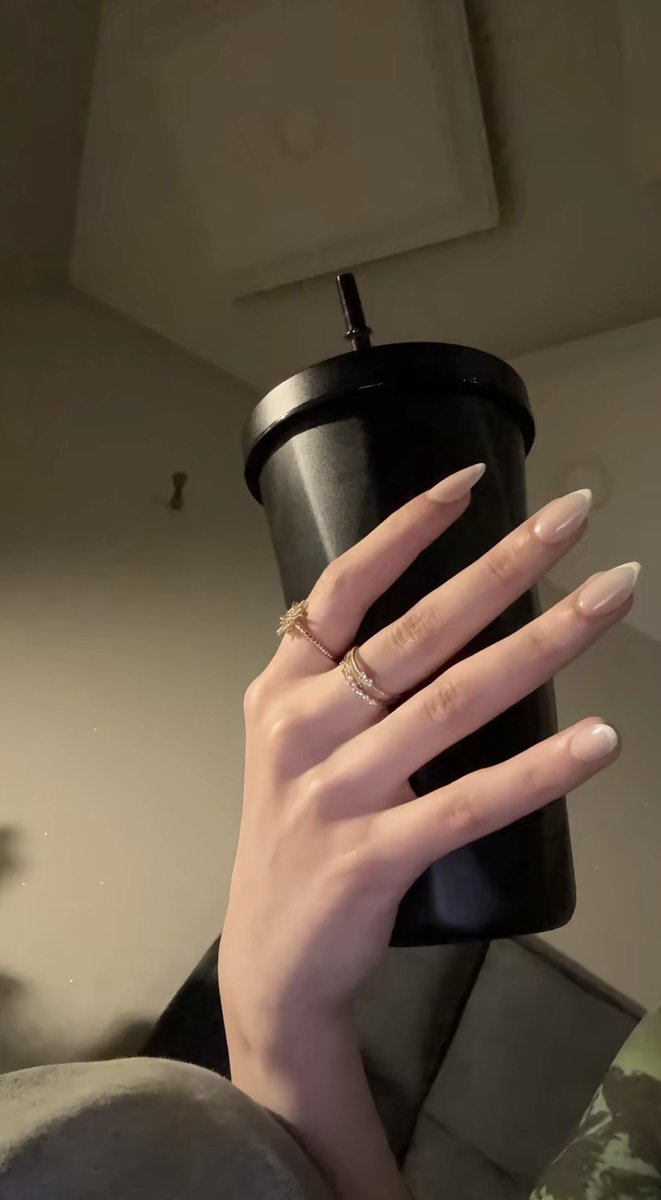 مُشّكلْه / MIX tweet media