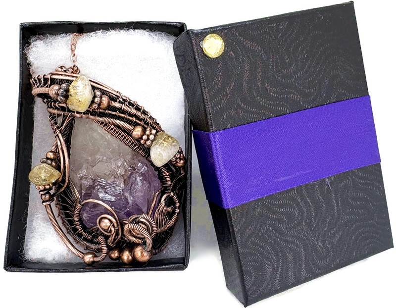 HJJewelry's tweet image. Amethyst Crystal Wire Wrapped Pendant in Bronze with Citrine Nuggets | Heather Jordan Jewelry heatherjordanj.com/products/ameth… #Stonecrystal #citrineamethyst #Novemberbirthstone #Februarybirthstone #NewAge #Wiccajewelry #Naturalcrystal #Amethystnecklace #Amethystjewelry #rawamulet