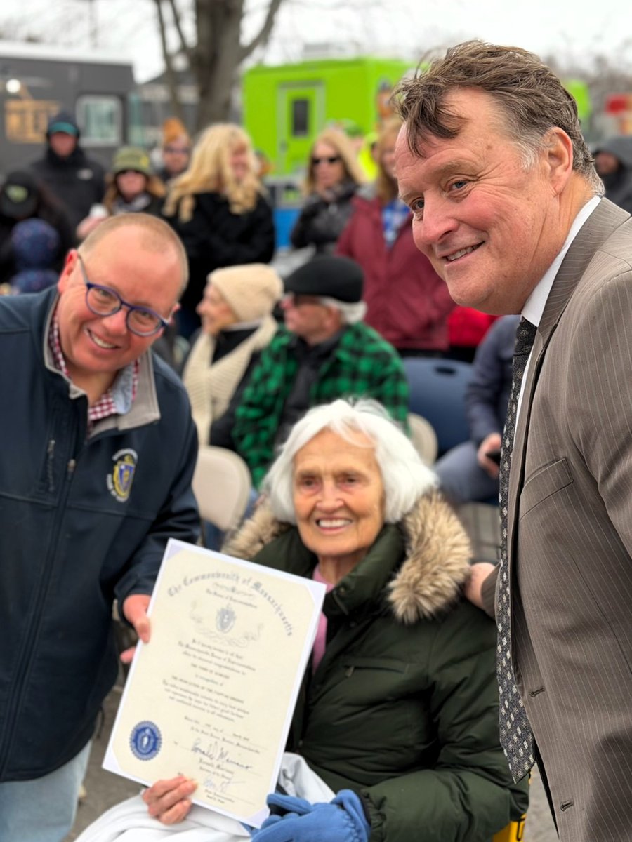 Michael O. Moore tweet media