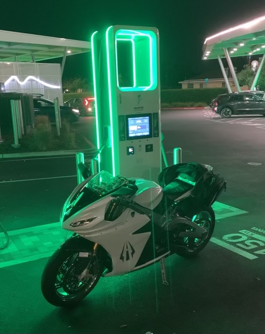 Lightning Motors Corporation tweet media