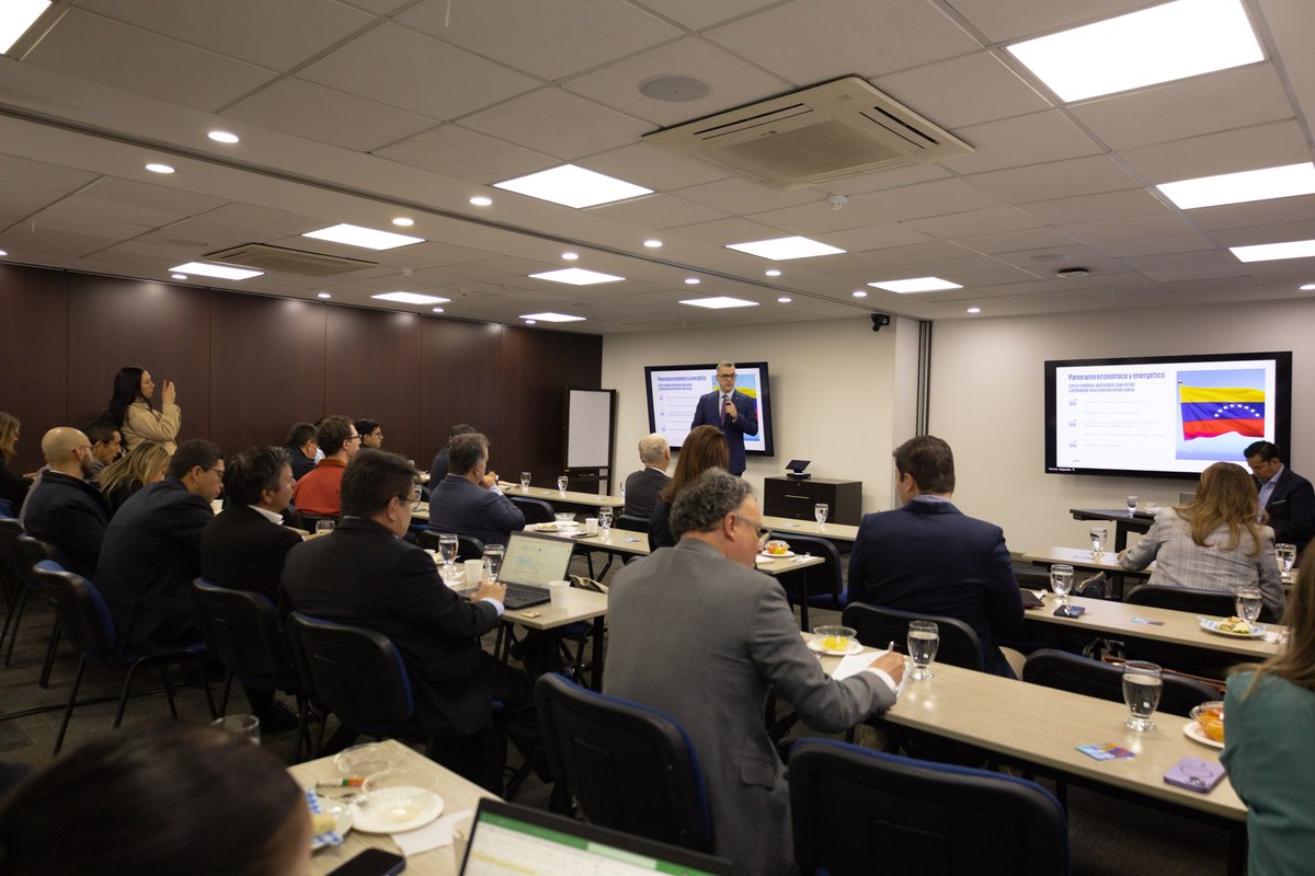 KPMG Colombia tweet media