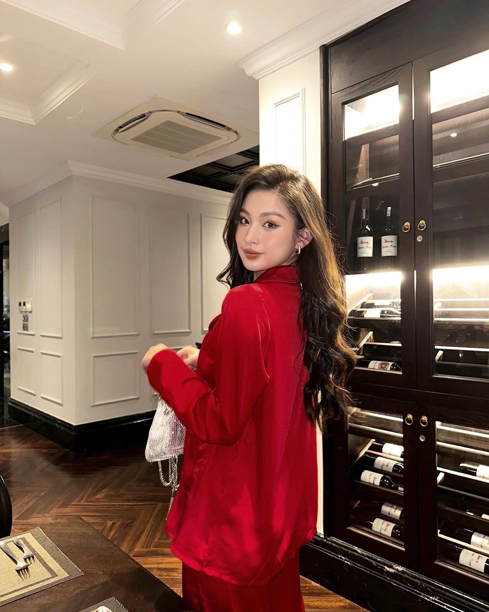 ilaria natali tweet media