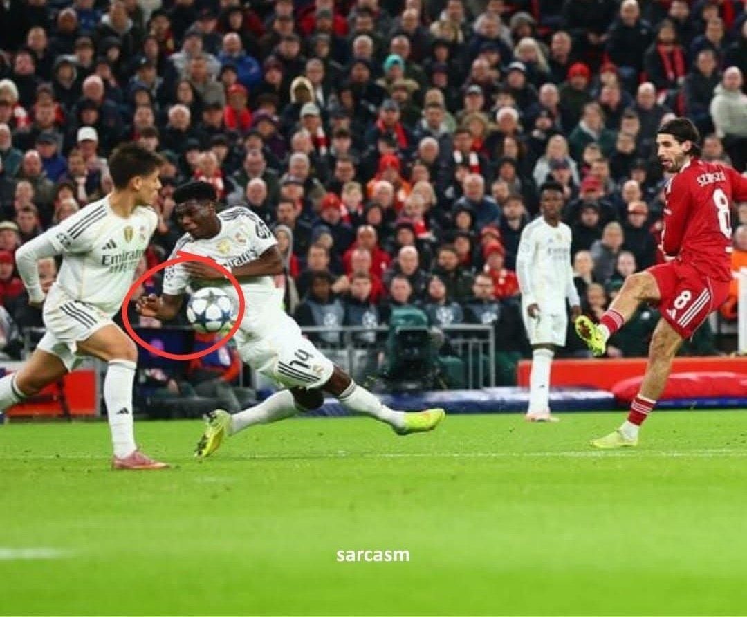 Messista 💙❤️ tweet media