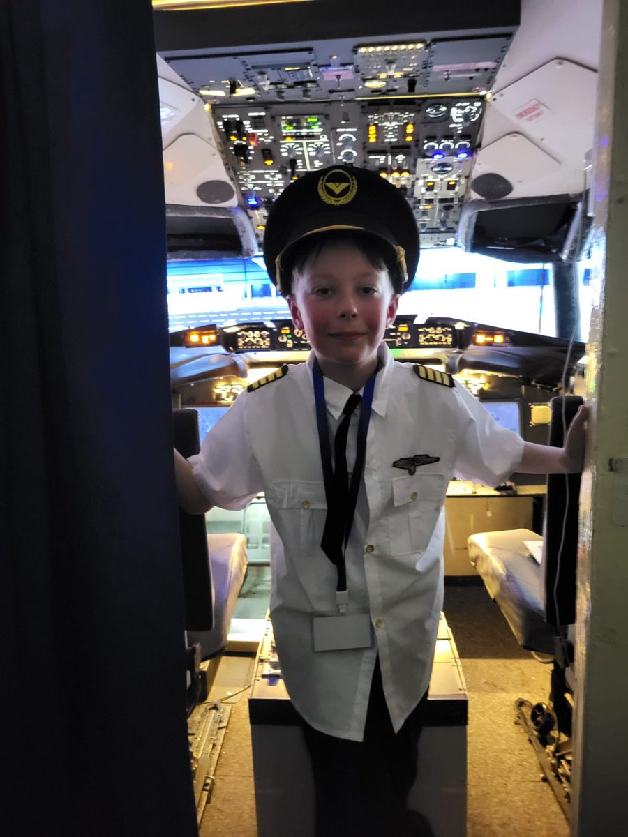 Britannia Flight Simulator tweet media