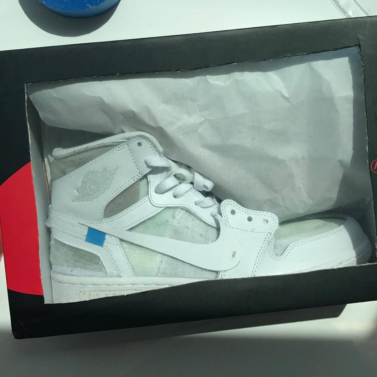 KicksFinder tweet media