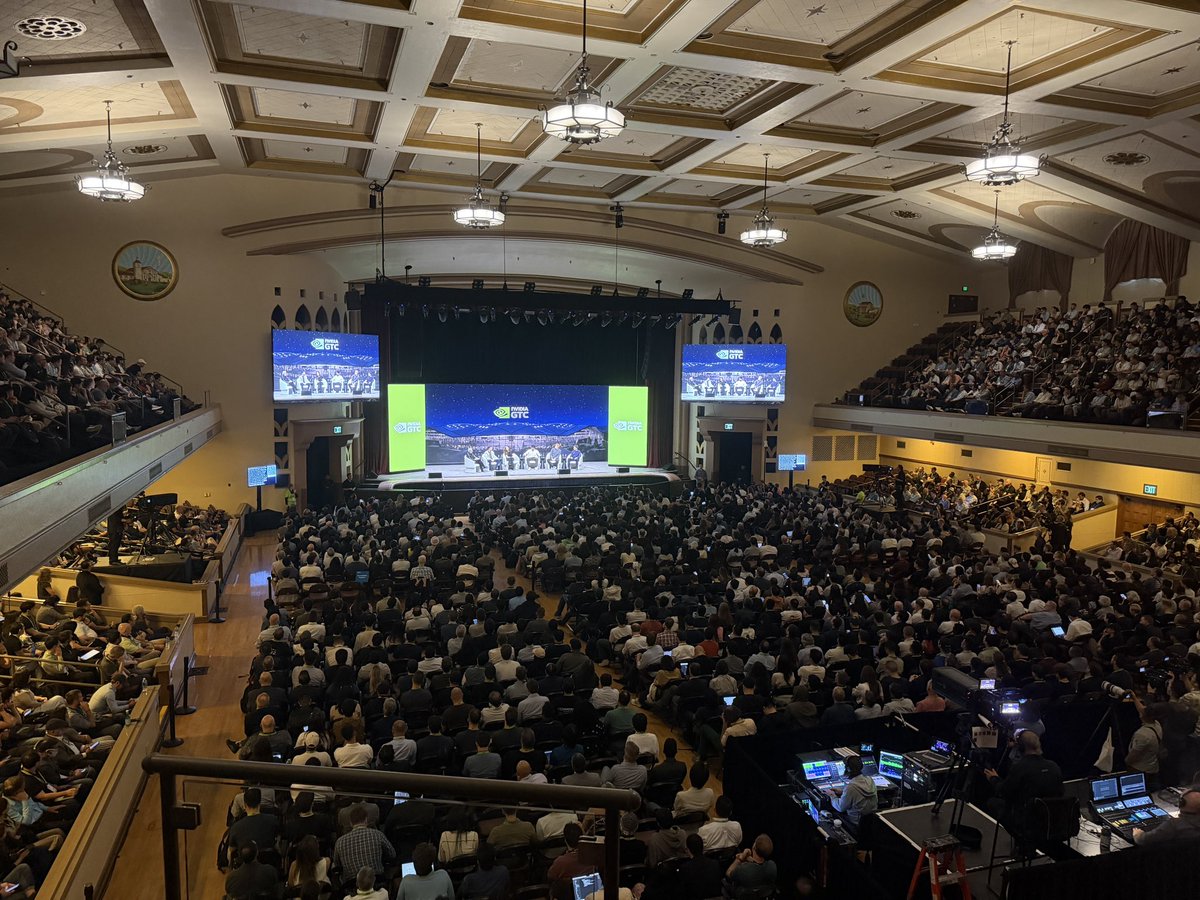 Keith Townsend tweet media