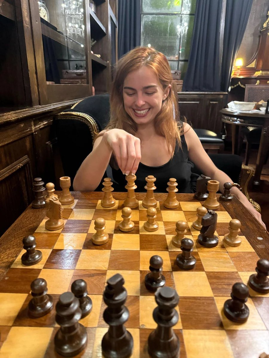 Addison Rae Charts tweet media