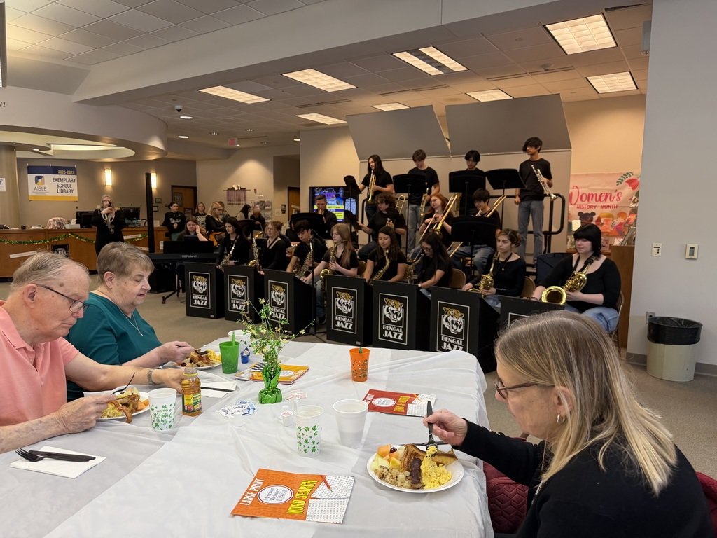 Oak Forest High School tweet media