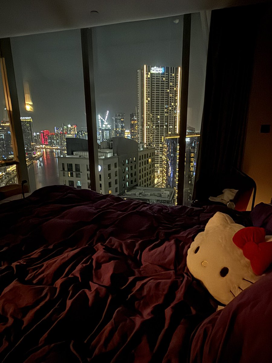 blockbelle tweet media