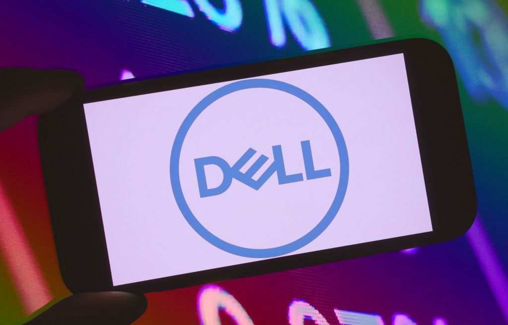 Lance_Edelman's tweet image. #Dell Shrunk Its #Workforce By 10% for the Third Year in a Row — Without #Layoffs - buff.ly/uKulubm #IT #tech