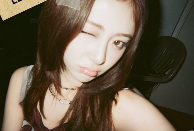 yunjin tweet media