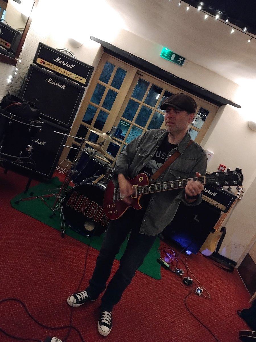 Christopher Fielden tweet media