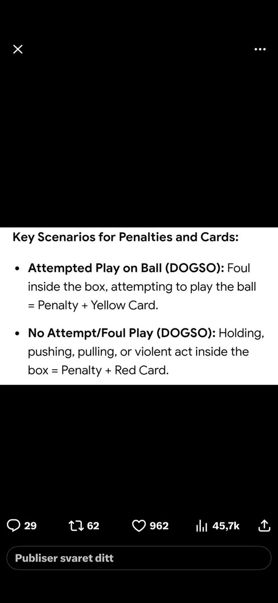 MariusHelling's tweet image. Trippier should have a red😂😂😂