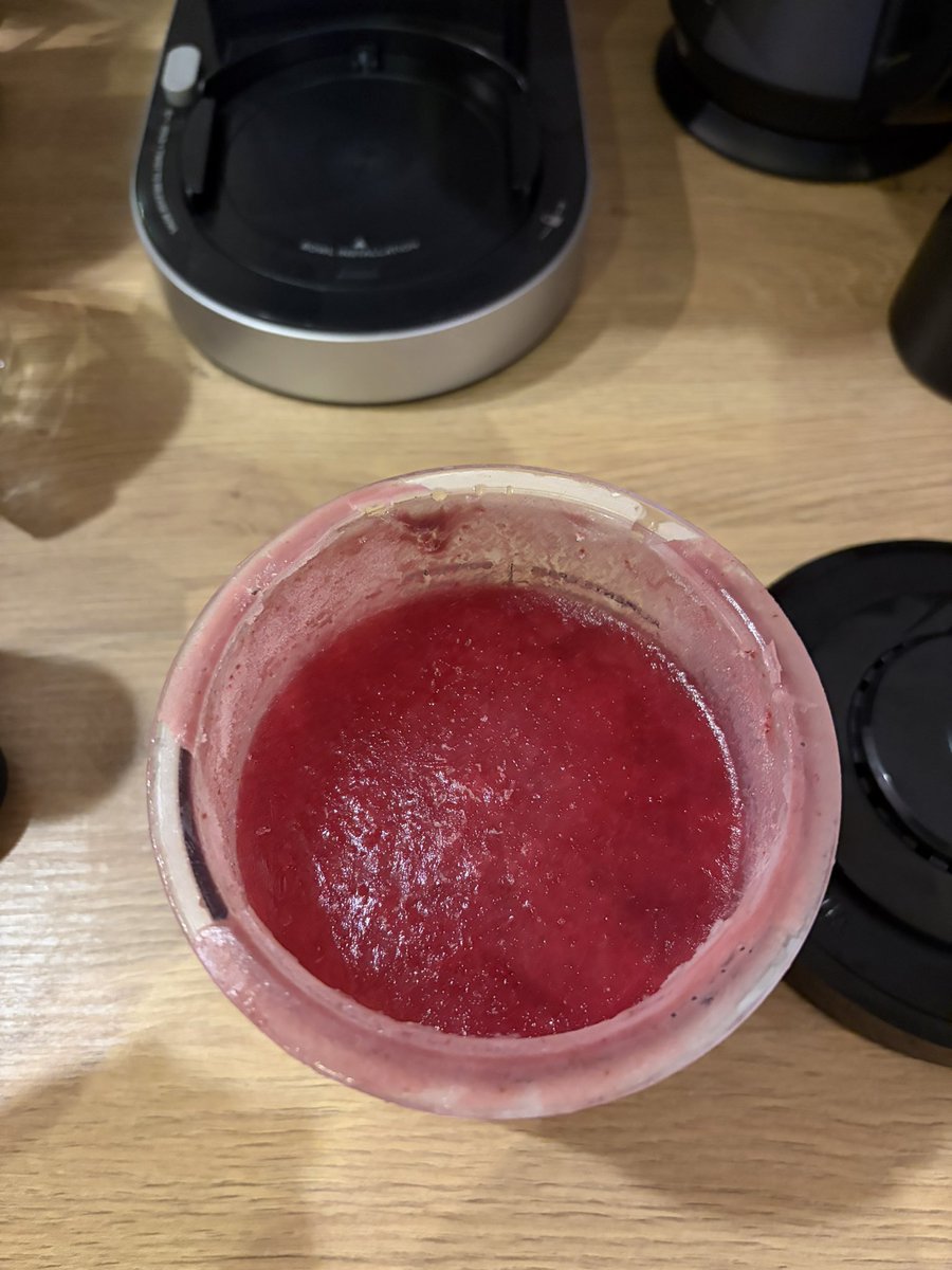 ماجد tweet media