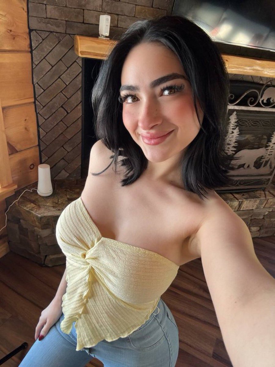 “I know who I am, and I’m not afraid to show it.😝

New here, Hi X 

t.me/Demi250

Zangi - 7194851753