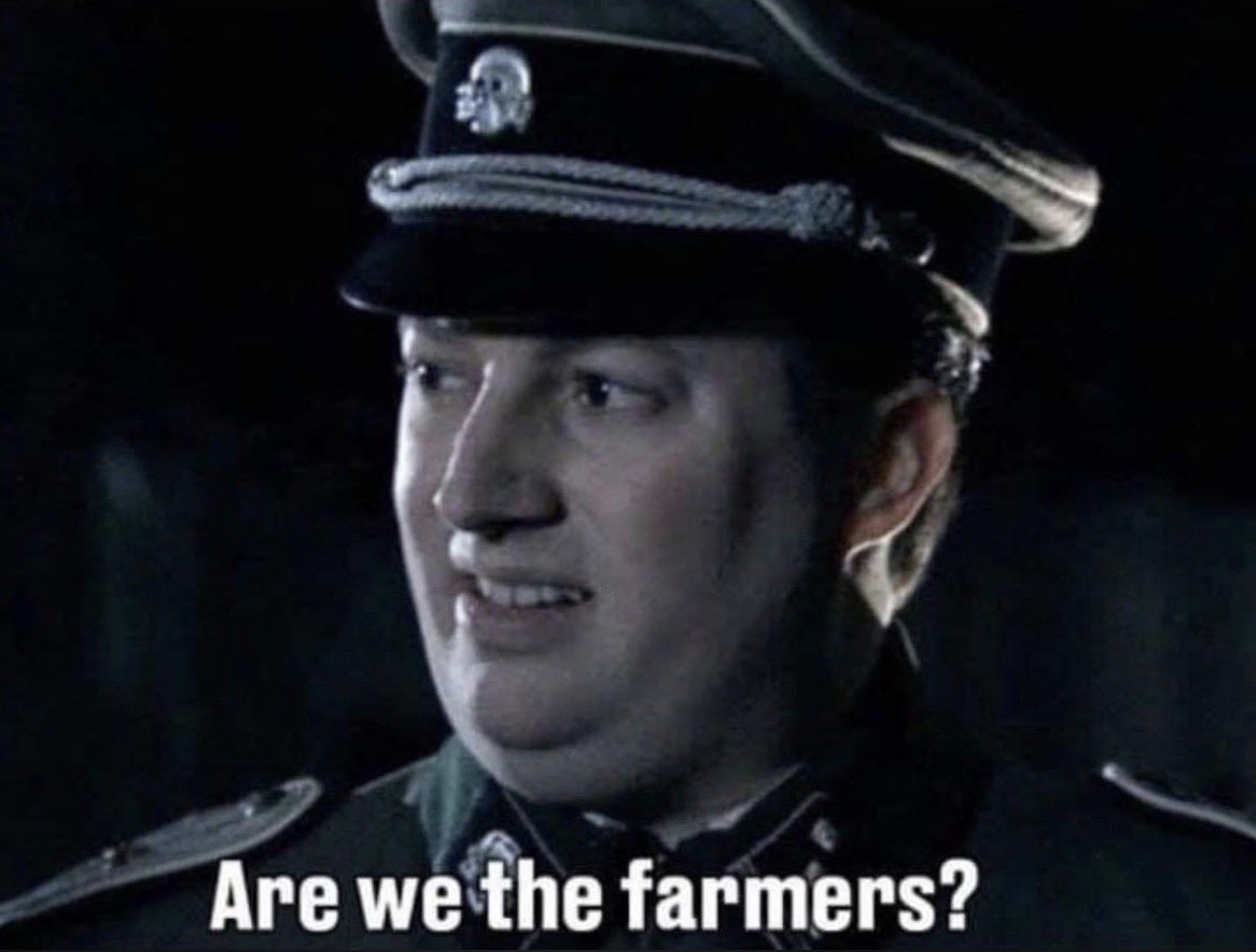 Stoned Huijsen 🪴 tweet media