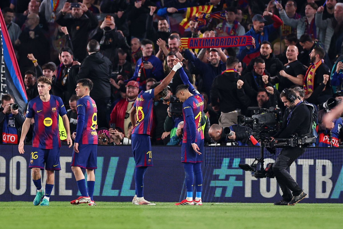 System Foot tweet media