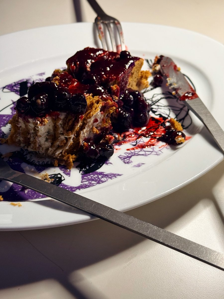 оля арабески tweet media