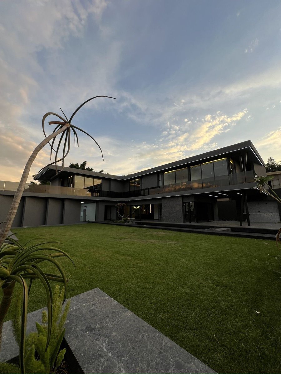 giftlove tweet media