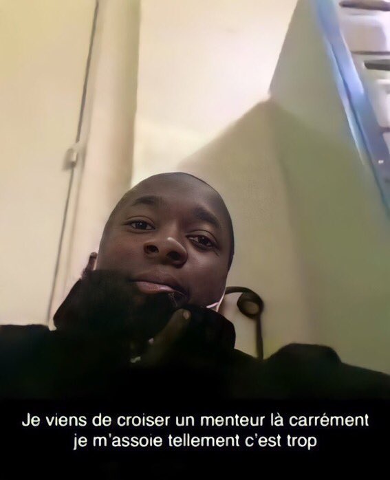 <a href="/m_faye7/">el faye 🇸🇳</a> <a href="/jennyoswald461/">Kiluba Oswald 🇨🇩</a> Hum !
On s’en fou tellement on a nos propres problèmes de kidnapping + barrages intercontinentales avec le Nigeria qui ne veut pas lâcher l’affaire… akosi yo