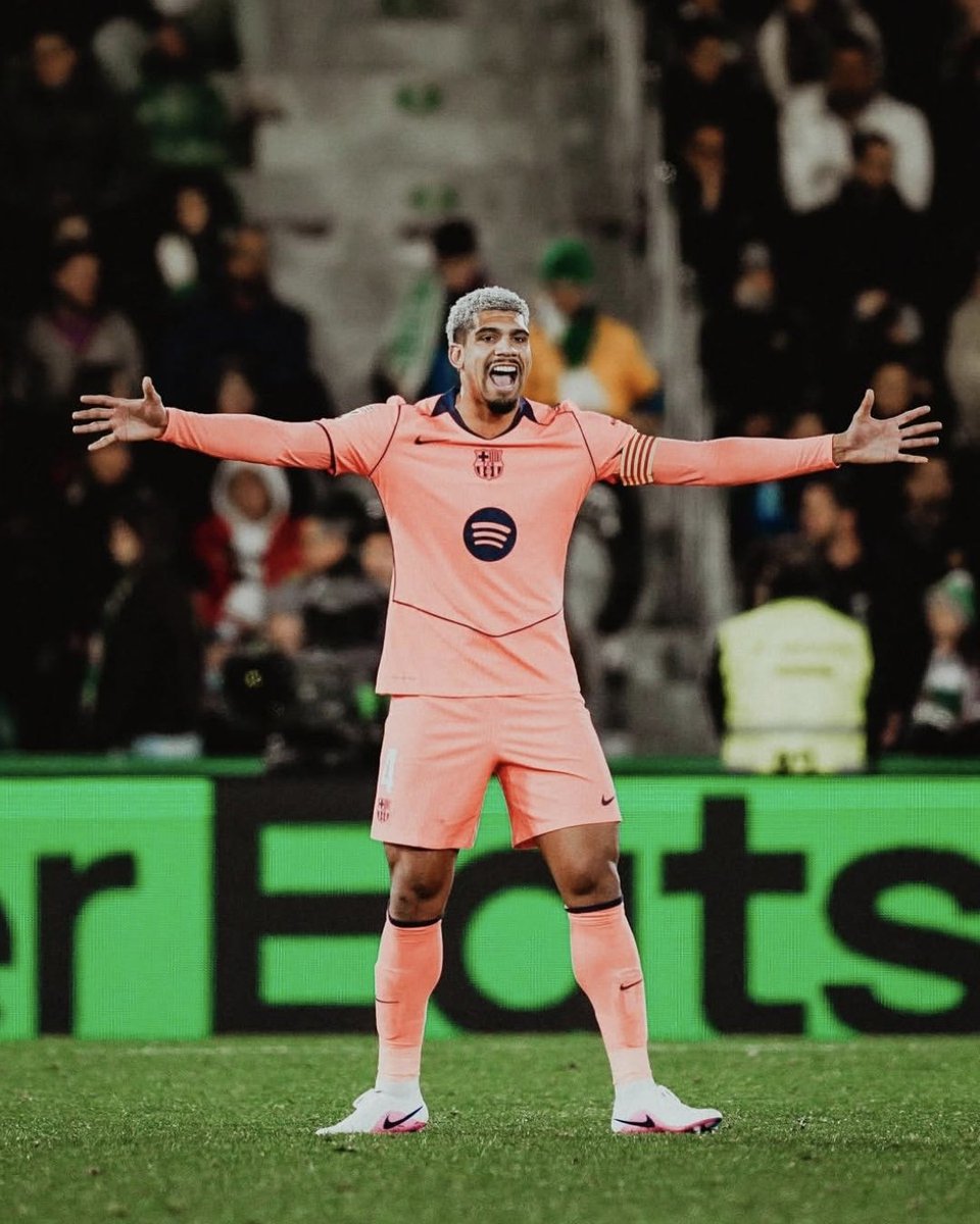 David 🇺🇾 tweet media