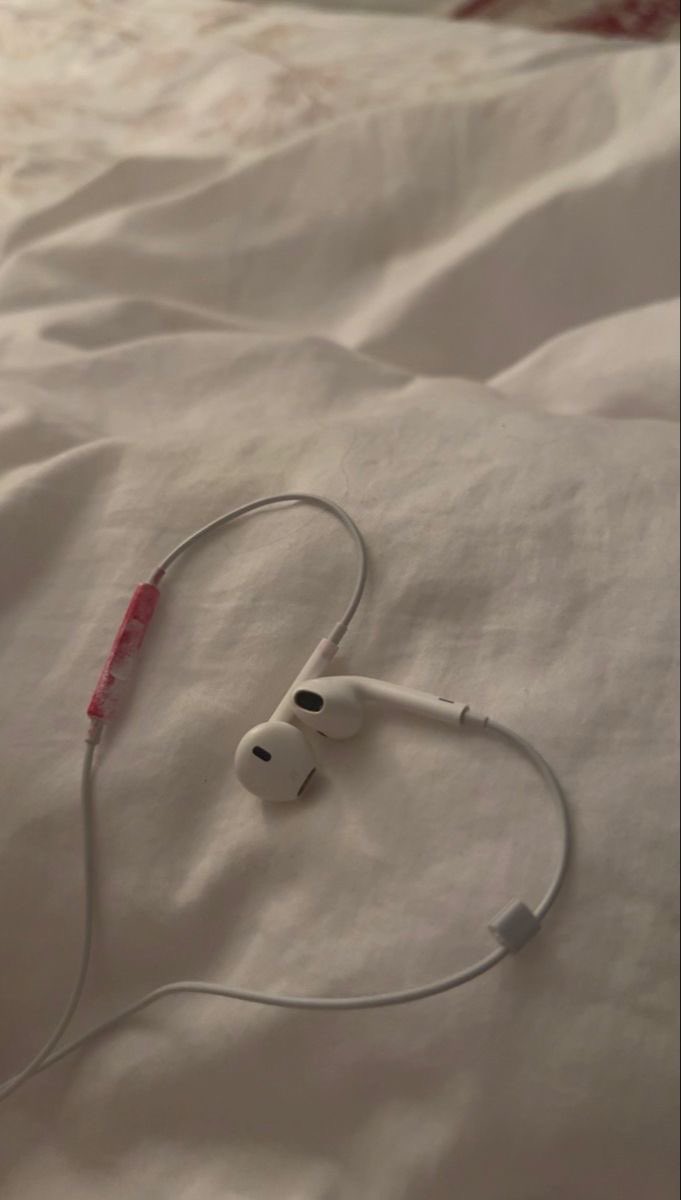 أِلـف إلـمطيريّ❣️ tweet media