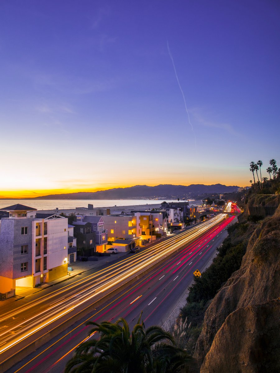 Santa Monica tweet media