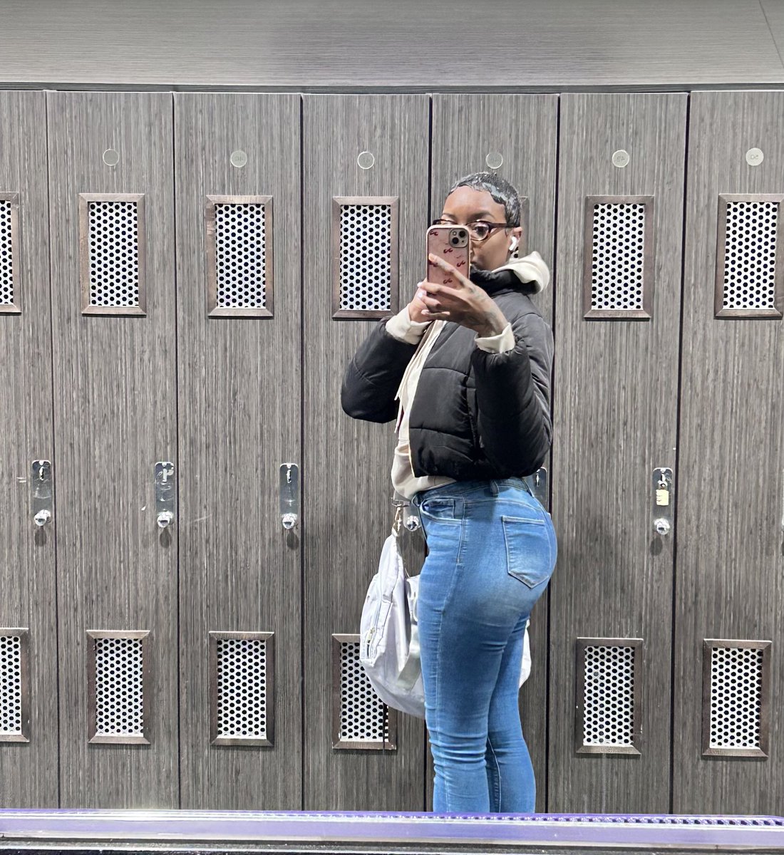 Krys Targaryen 🐉 tweet media