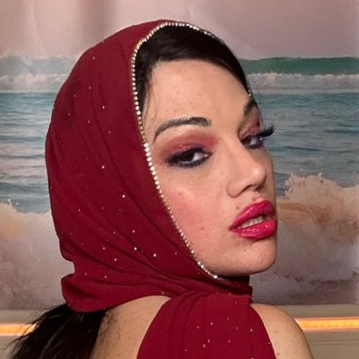 امير 313💚👙 tweet media