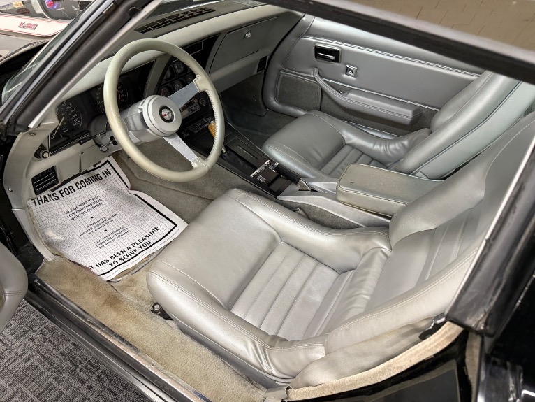 NSCC149's tweet photo. 1978 Chevrolet Corvette ANNIVERSARY PACE CAR EDITION-LOW MILES T-TOPS-FOR SALE
North Shore Classics
149 N Seymour Ave
Mundelein IL 60060
847-393-7887
https://t.co/xY5zBkBuIG
#forsale #classics #chevrolet #corvette
#anniversary #pacecaredition #lowmiles
#ttops #automatictransmission
#1978corvettepacecar