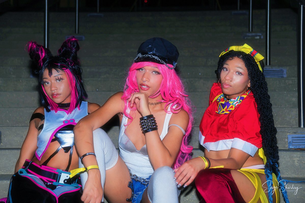 lindsay ☆ lindsay tweet media