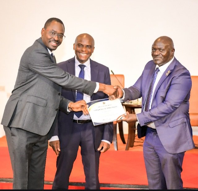 Ministry of Works & Transport tweet media