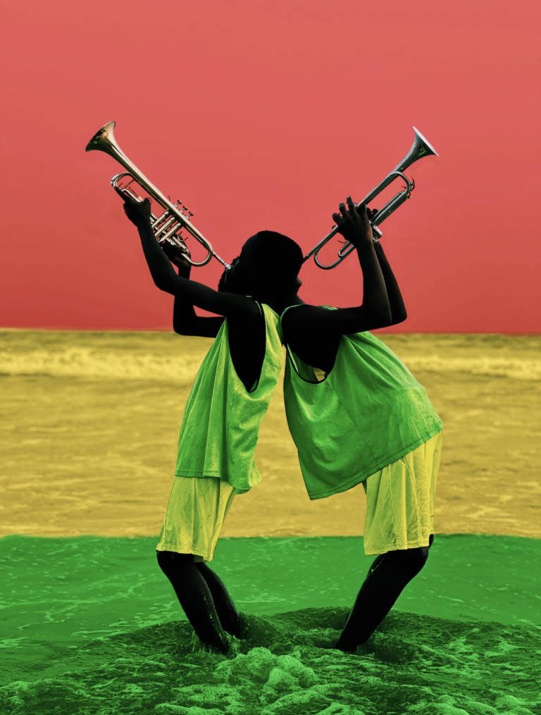 HighLeghPrimary tweet media