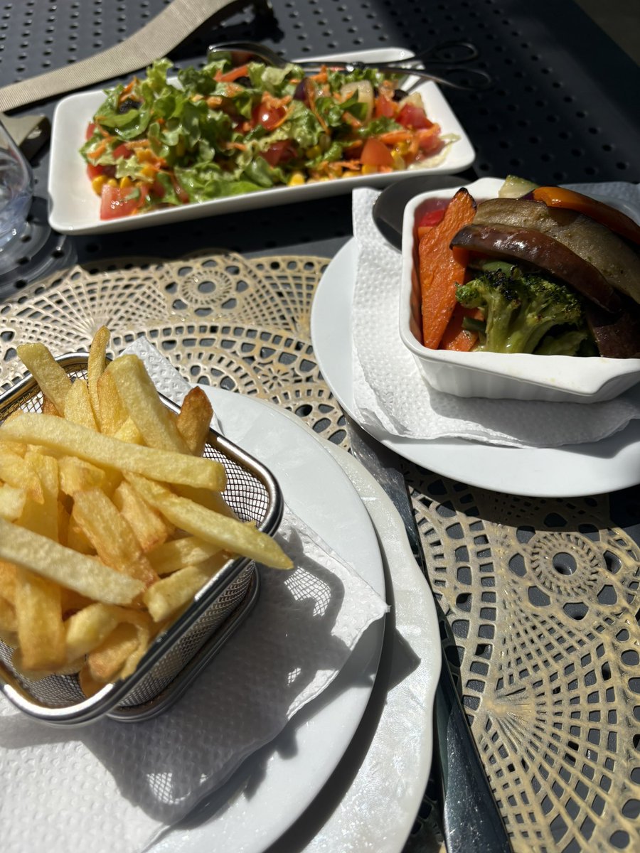 Libra_Artois tweet media