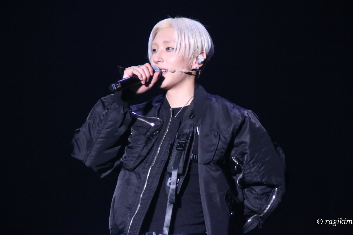 ragikim's tweet photo. @official_JDH93 @BAP_Bangyongguk @BAP_Youngjae 20250111
방정유문 (BJYM) 앵콜 콘서트 
FAREWELL, EARTH 

#문종업 @jongup_official

머시쏘... https://t.co/WKxxPUfW7m