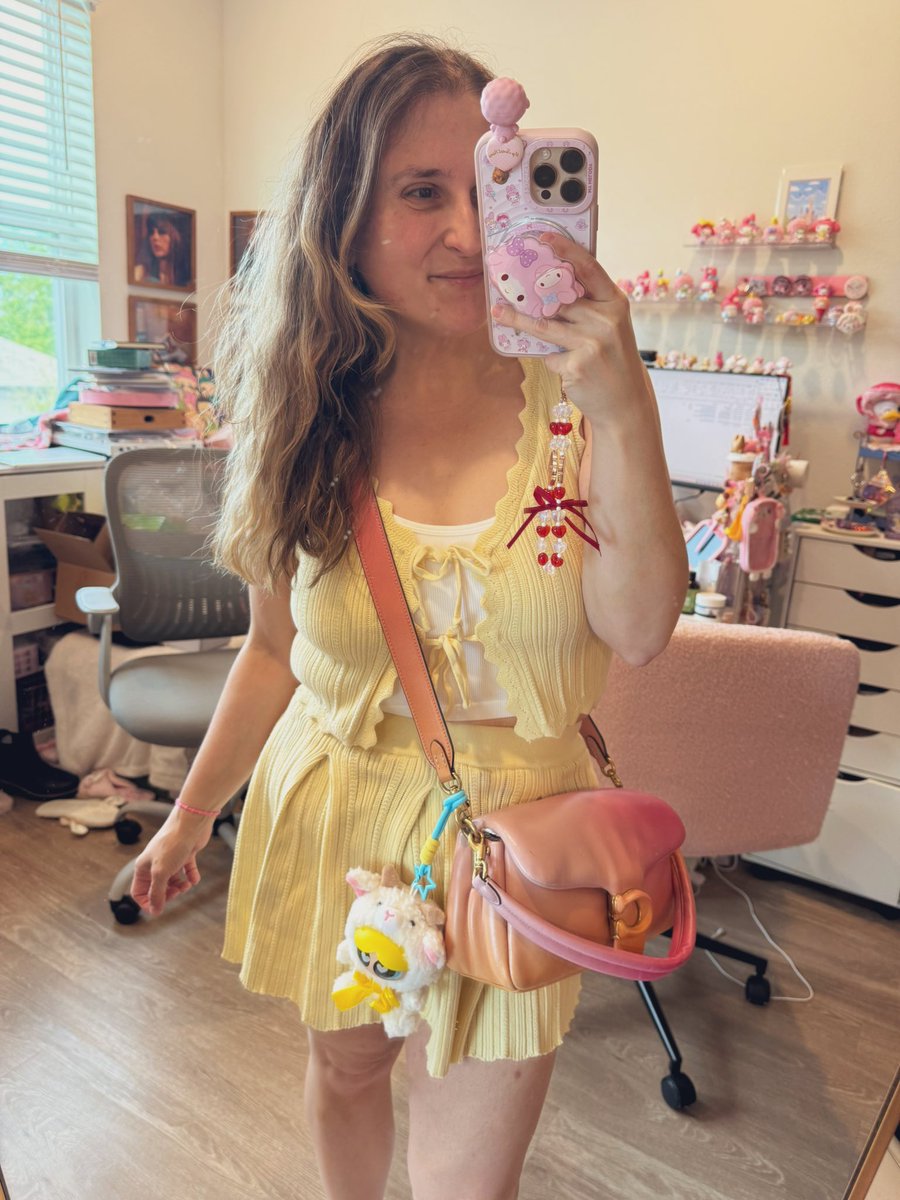 lauren 🎀🫧✨ tweet media