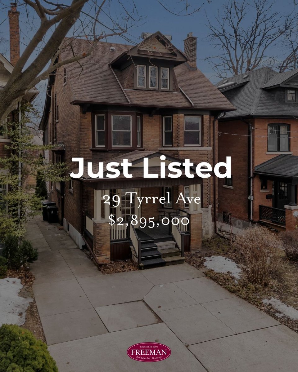Freeman_Realty's tweet photo. 29 Tyrrel Ave · Hillcrest · $2,895,000
Listed by Daniel Freeman

35.5 × 140 ft. South-facing. Private drive.
5 beds. Renovated kitchen. Sun-drenched yard.
Wychwood Park at the door.

Generational homes in Hillcrest don't come around often. https://t.co/EhRhMpMwNb