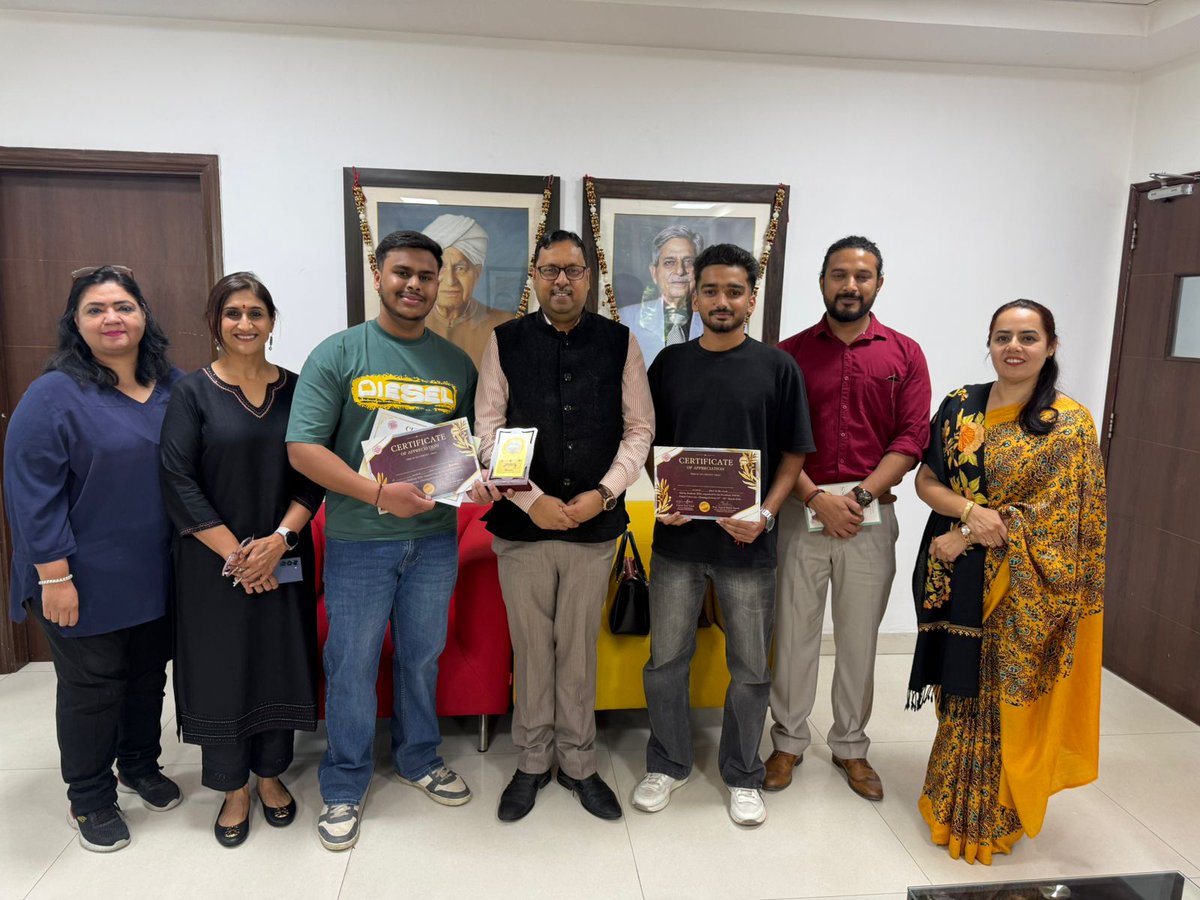 16 February 2026 : Two students of our college Quiz Club SD Quizzards Aditya Verma (MSc- 1 applied chemistry) and Rudraksh Singla (B.A-2), brought laurels to the institution by securing First Position in the Jhankaar (quiz) of the Panjab University.