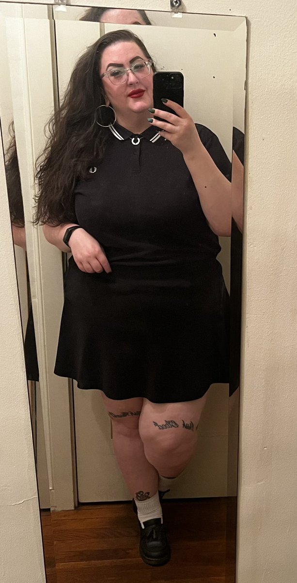 jessica rose. 🐧. tweet media