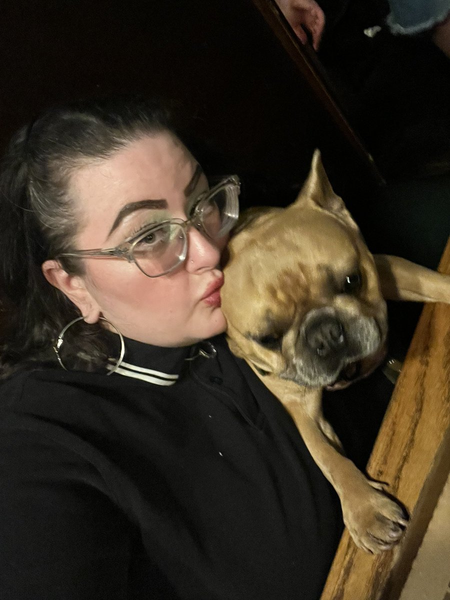 jessica rose. 🐧. tweet media