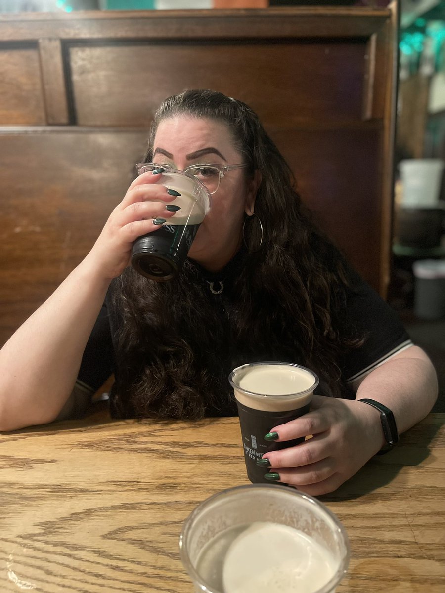 jessica rose. 🐧. tweet media