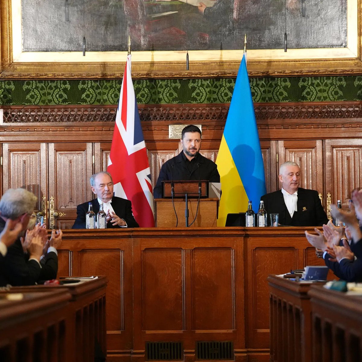 Republicans against Trump tweet media