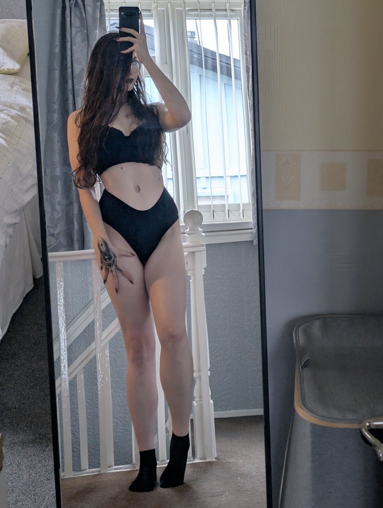 Incandescent Adolescents 🏳️‍⚧️ tweet media