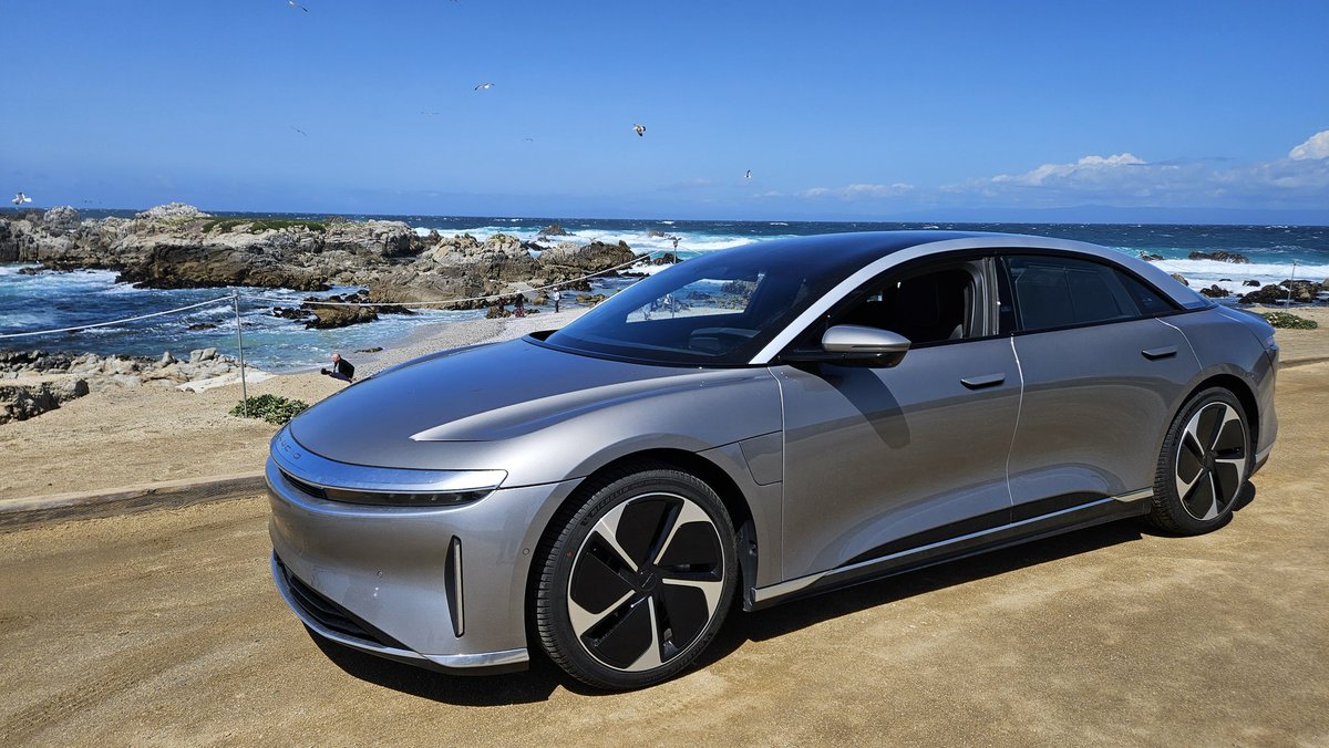 Shane Lindblom tweet media