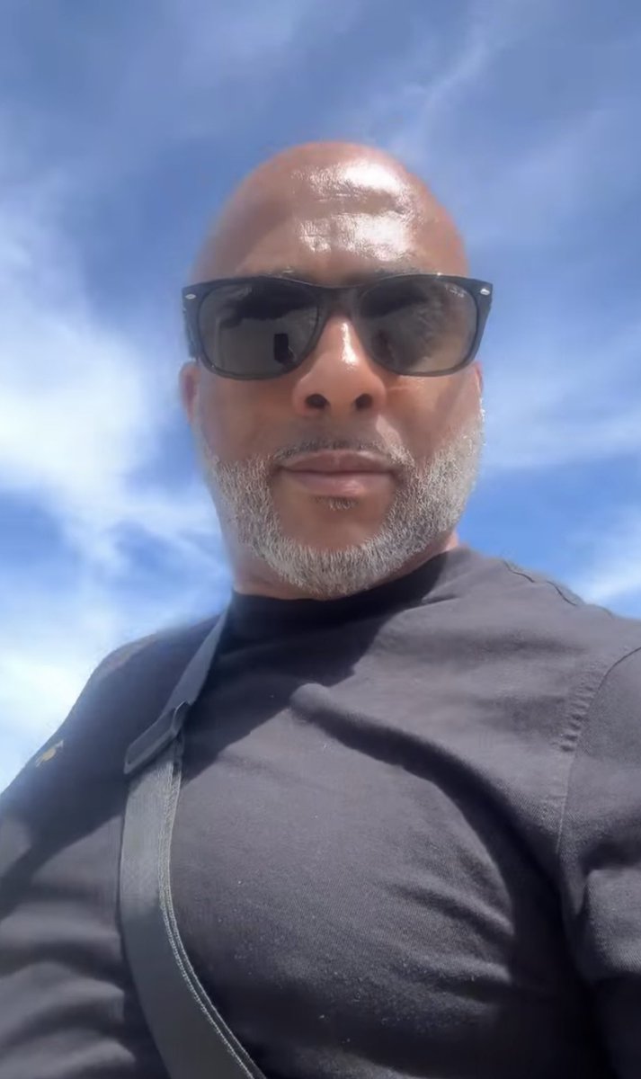 DannyCrump13's tweet photo. It’s a happy day https://t.co/3fyybazL25
