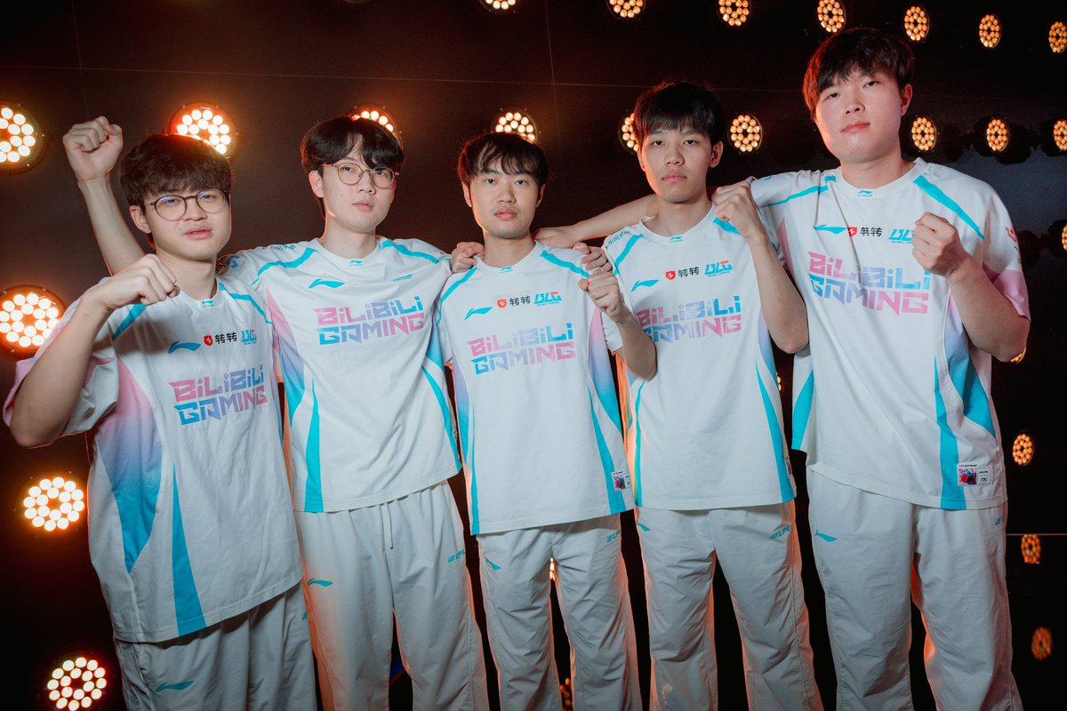 LoL Esports tweet media